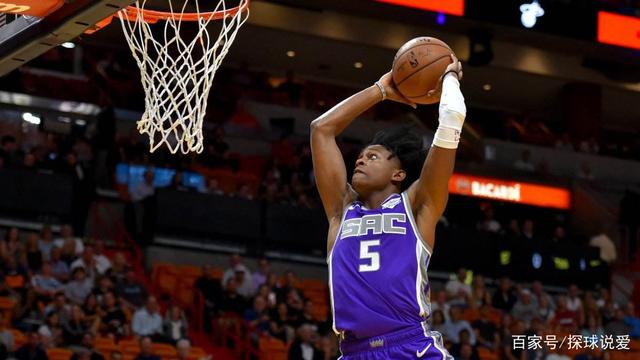 并且在战术 并且在战术