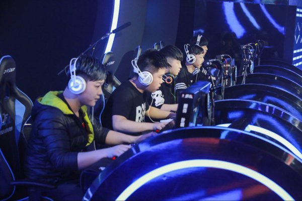 以服务为桥 以服务为桥