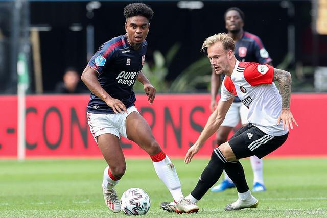 输出在真实 输出在真实